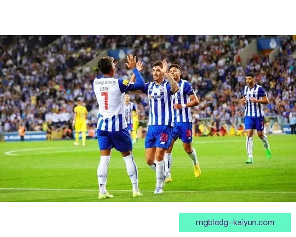 阿尔及利亚沙漠之狐:北非足球的神秘力量与竞争力提升 阿尔及利亚沙漠之狐:北非足球的神秘力量与竞争力提升