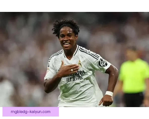 恩德里克在巴西队的表现提升值得关注，展现出强大潜力与竞技状态。